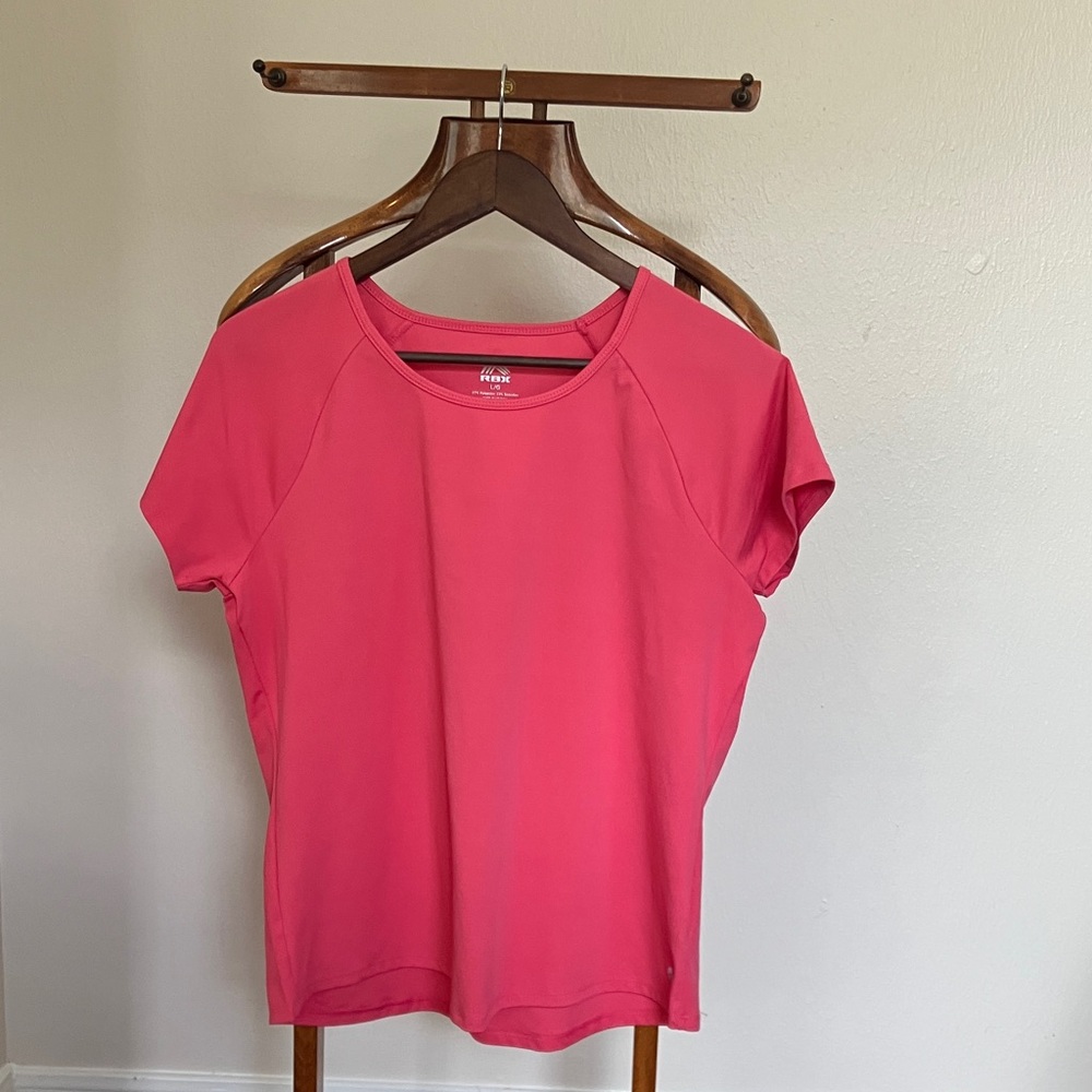 RBX Women's Short Sleeve Tee in Vibrant Pink